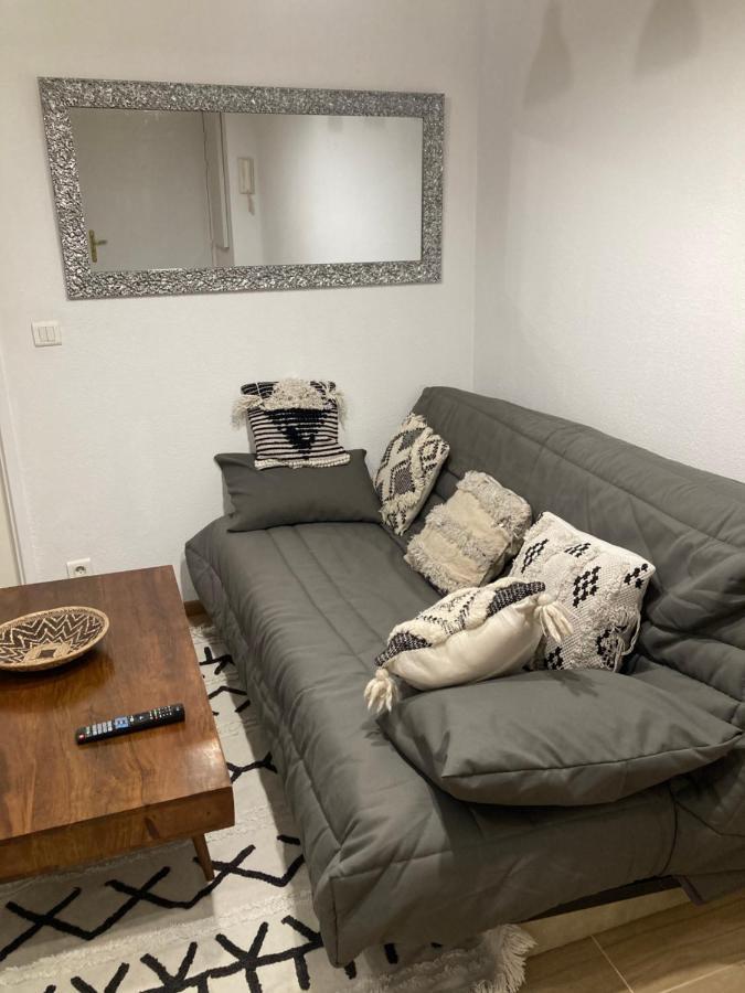Appartement Apparement chaleureux avec Balcon à Marseille Extérieur photo